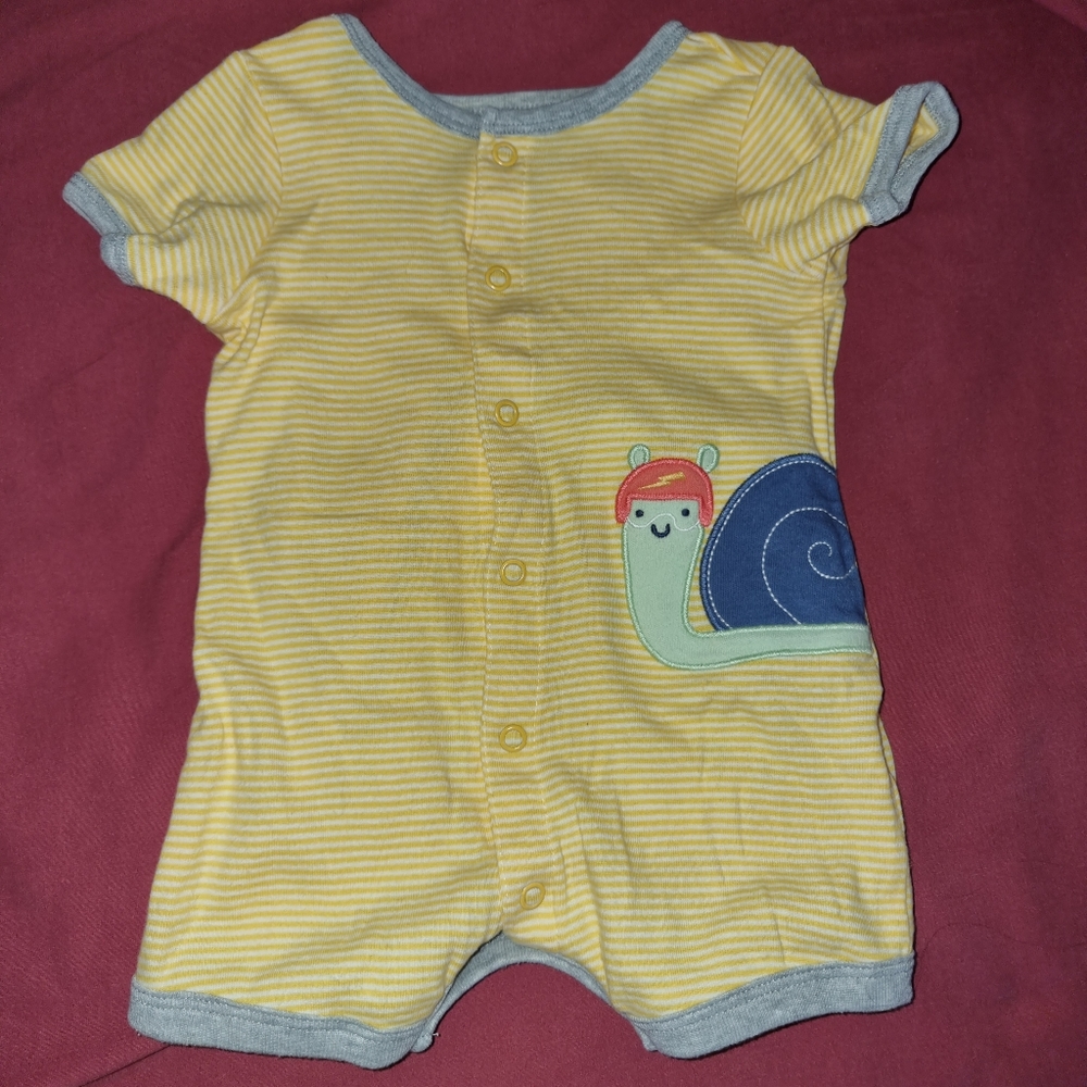 Snail shortie yellow stripes